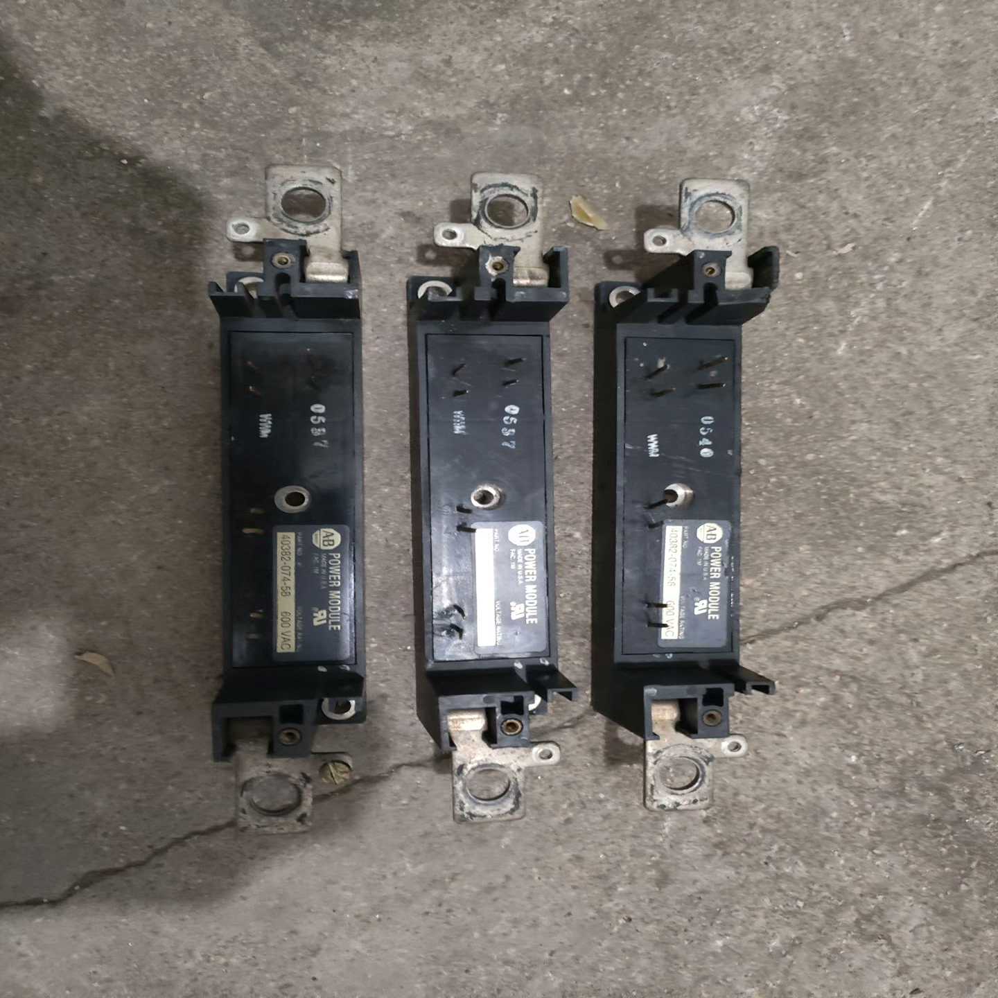 AB软启动电源模块，型号40382-074-58，600VA-议价