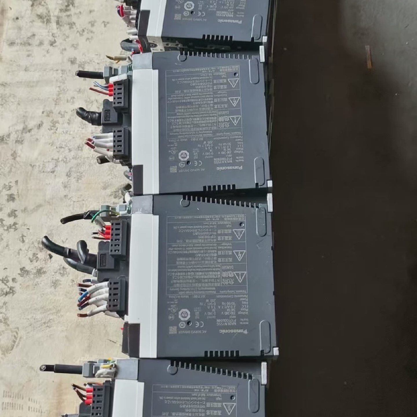 议价伺服驱动器MBDLN15SE200W功率20024议价