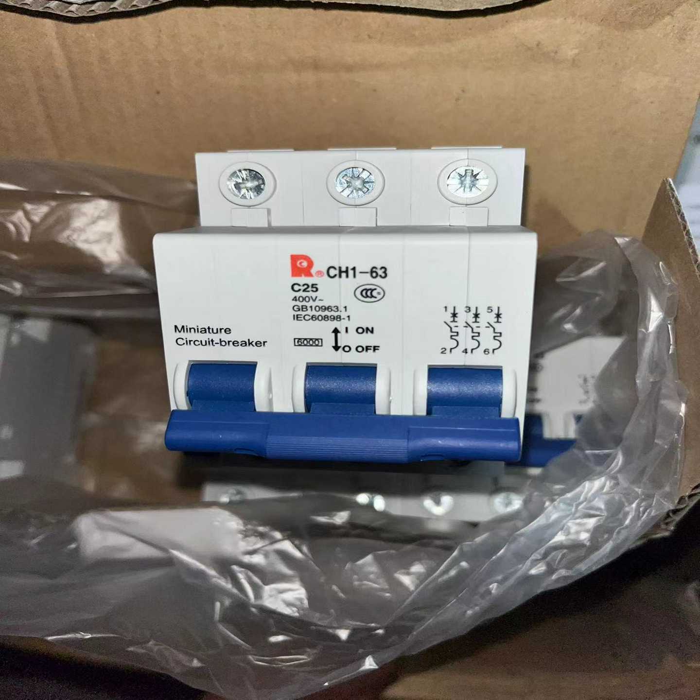 询价-常熟CH1-63断路器3P25A
