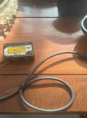 位移传感器ZX2-LD50L，实物如图（佳毅工控）