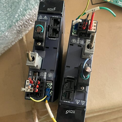 询-伺服驱动器RYH201H5VV2成色如图两台打