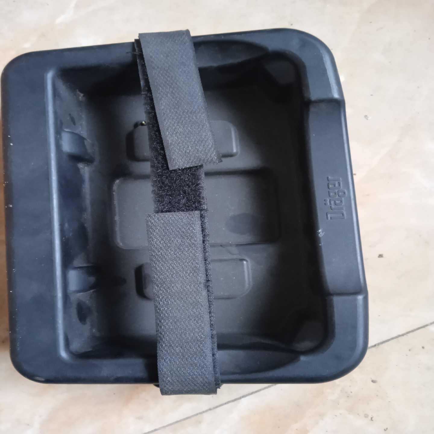 议价Drager充电器，德尔格X-am3000充电器底座，正常