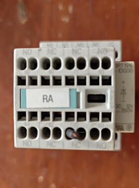 【询价】的3RH1911-2FA22，接触器一个，有需