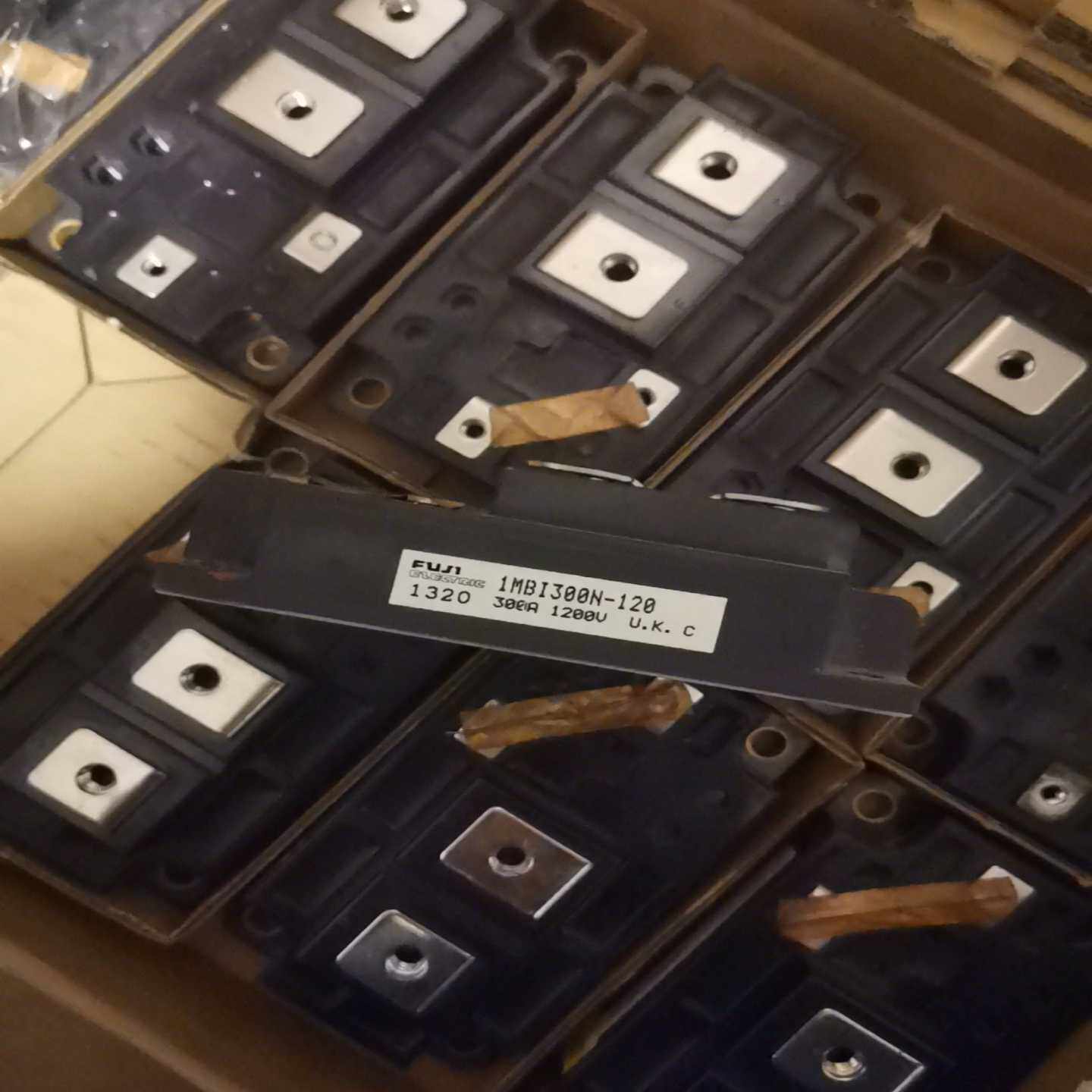 1MBI300N-120，测试，外观好询价