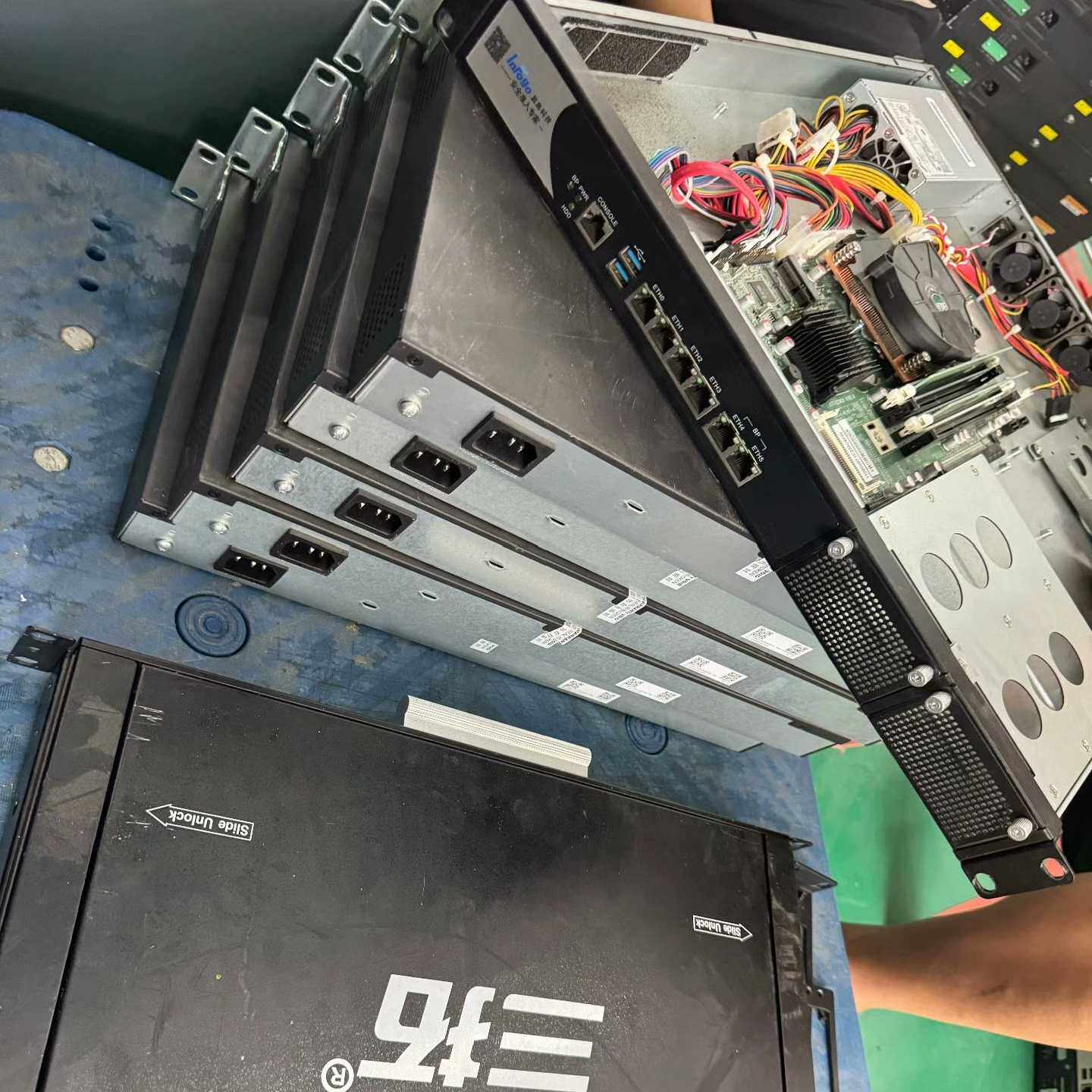 软路由主机，I3-6100处理器，4G2内存，2666频率-议价