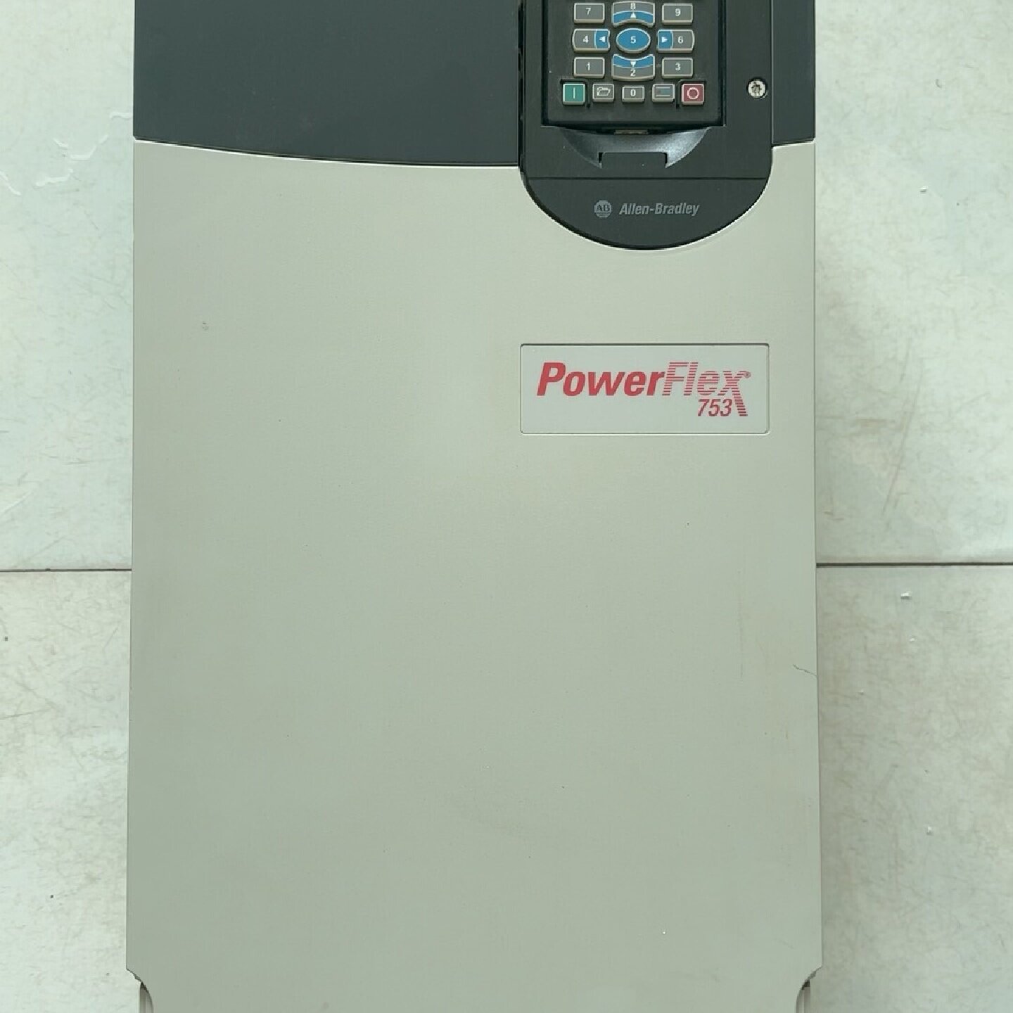 寻》》AB变频器753系列20F11NC45KW37KW
