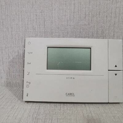 CAREL ADCA000210 Advanced Thermostat