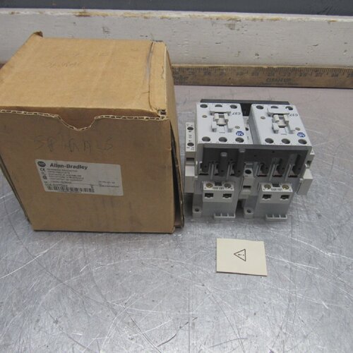 ALLEN BRADLEY 104C37D22 SERB REVERSING CONTACTOR 110120V 506