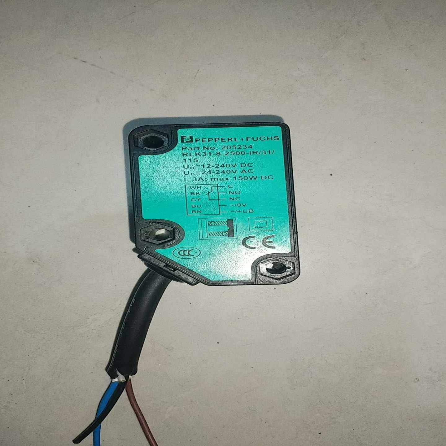 原装倍加福RLK31-8-2500-1R/31/115光电开{议价}