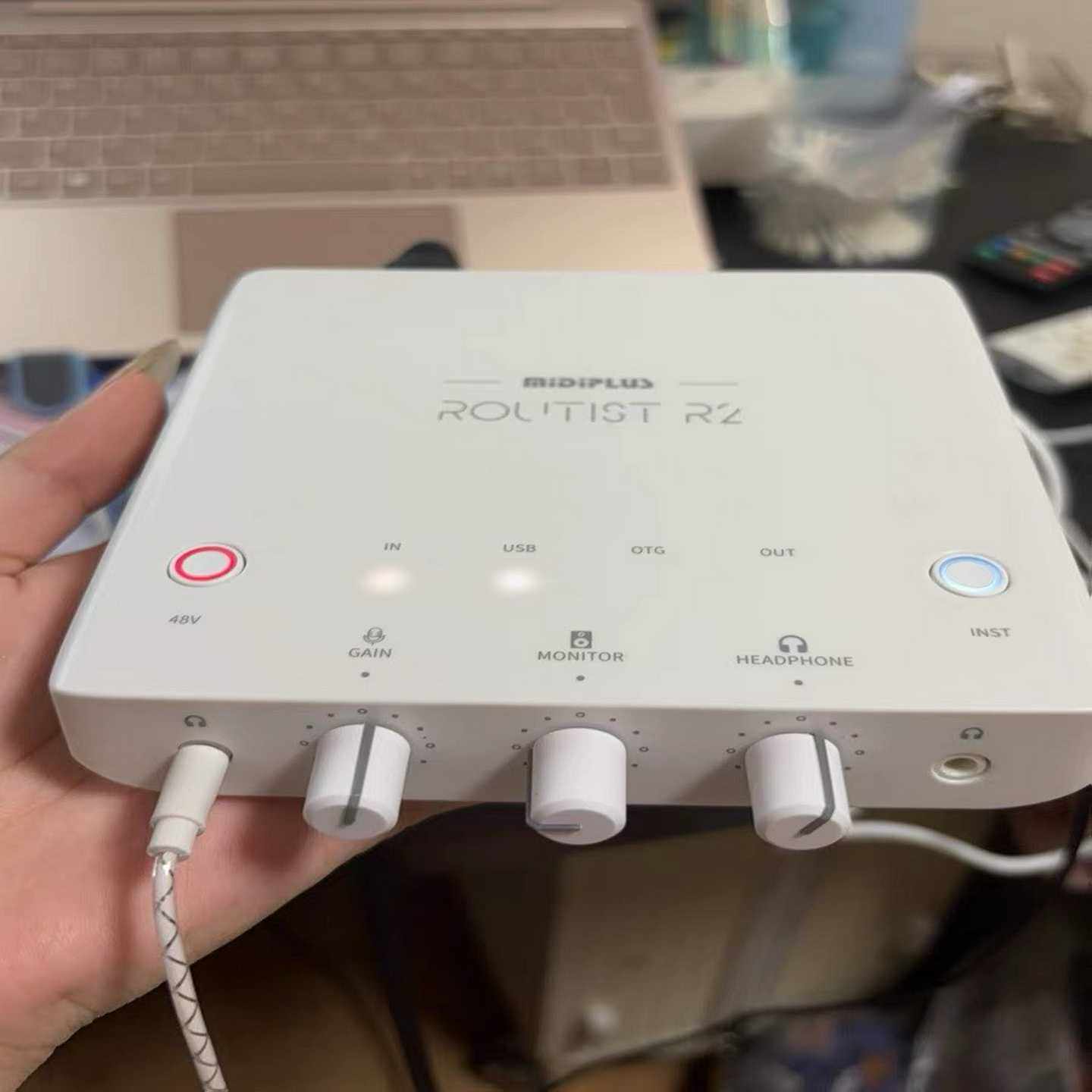 特价便宜出一套迷笛R2MiDiPLUS声卡--议价商品