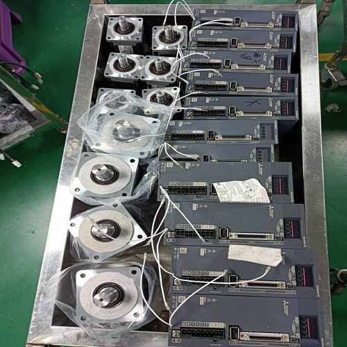 #电子元器件三菱伺服MR-JE-70BMR-JE-70A--议价商品