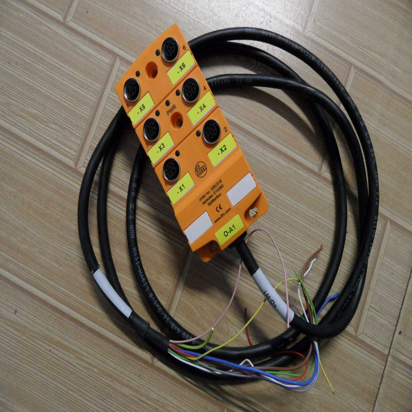 【议价】德国IFM易福门分配盒EBC019上机件适用