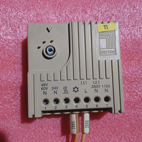 议价rman Rittal Sk3110 Temperature Regulator Original Disass