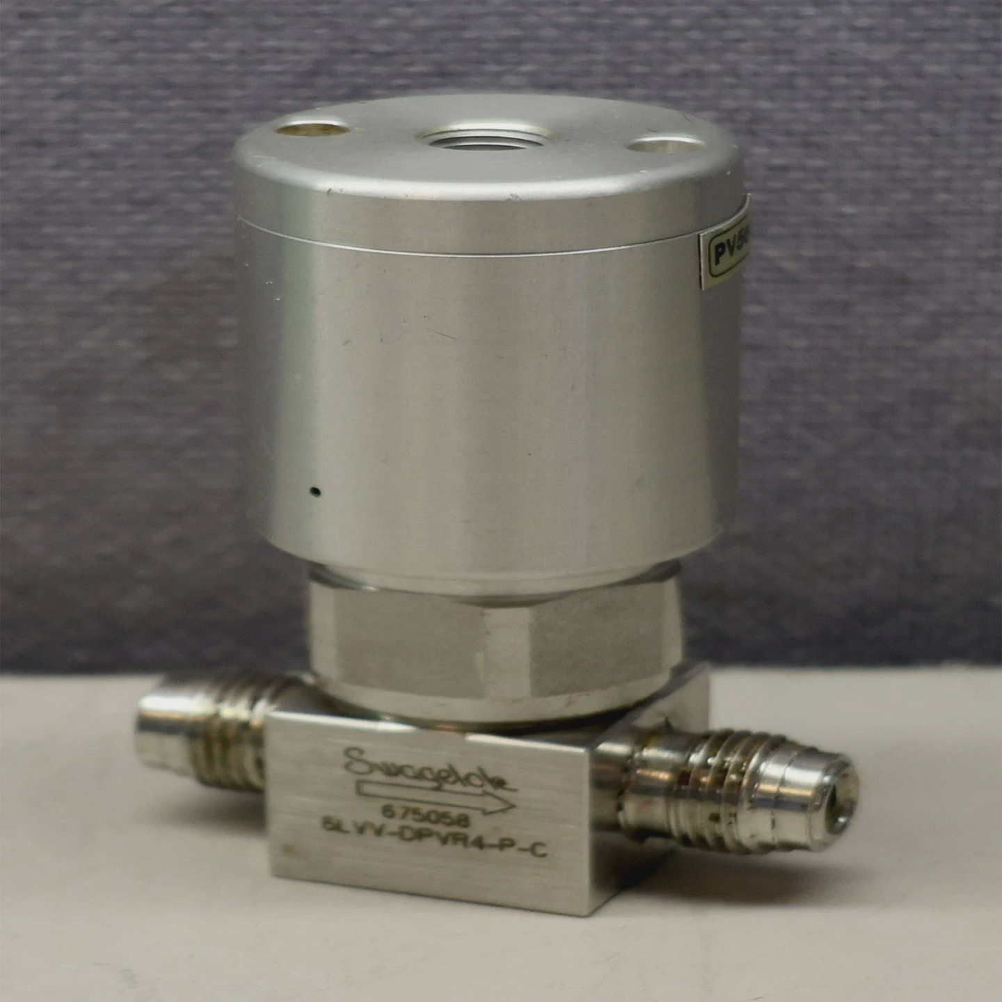 世伟洛克6LVV-DPVR4-P-C隔膜密封阀