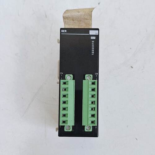 Omron CPM2C8ER  IO Unit 24V DC 250V AC 2W