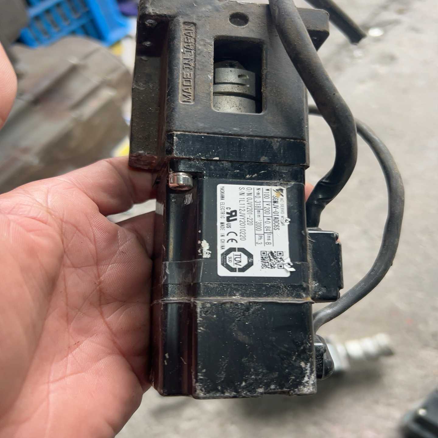 SGMJV-01ADC6S电机，货如图，功能询价