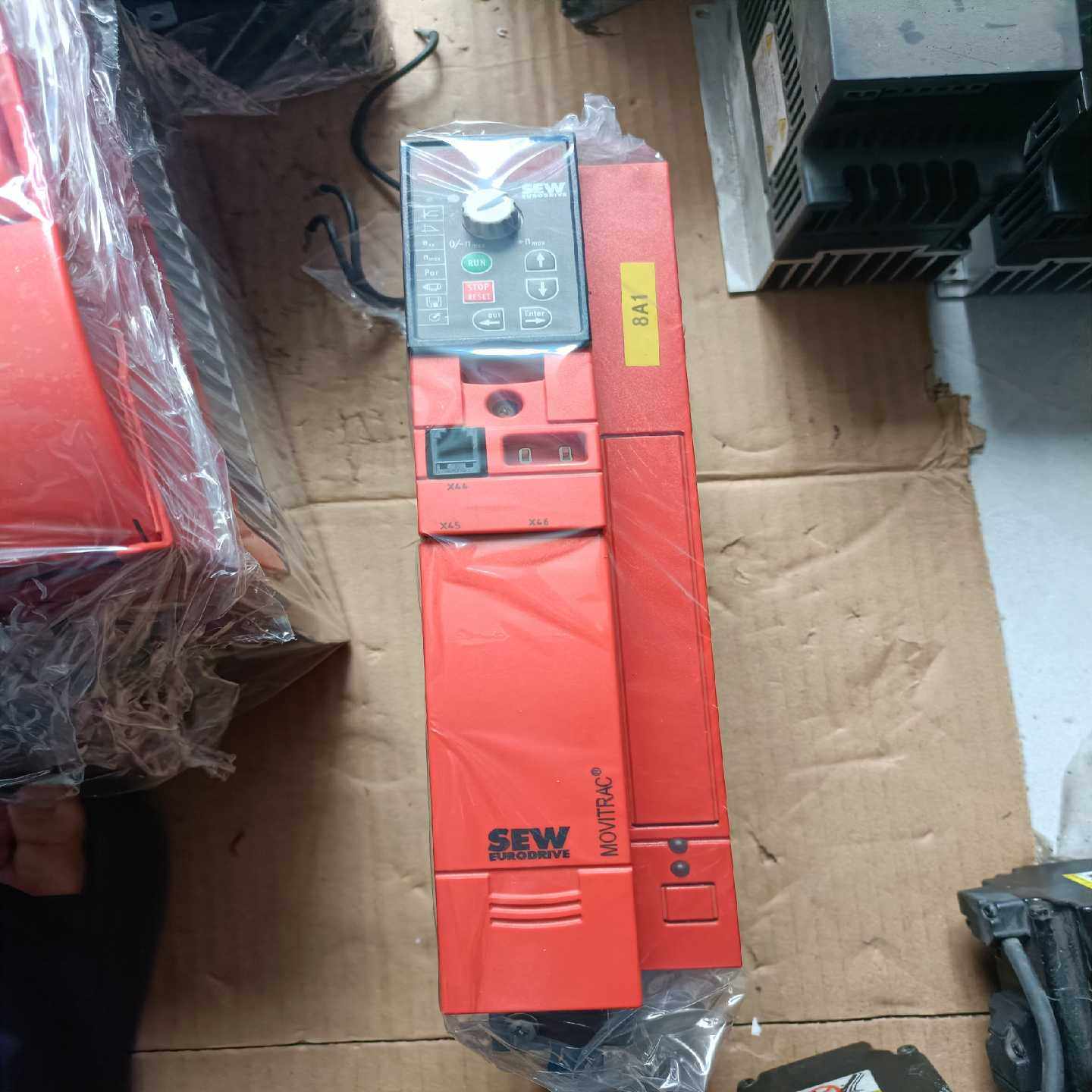 咨询-SEW变频器MC07B0030-5A3-4-00SEW变