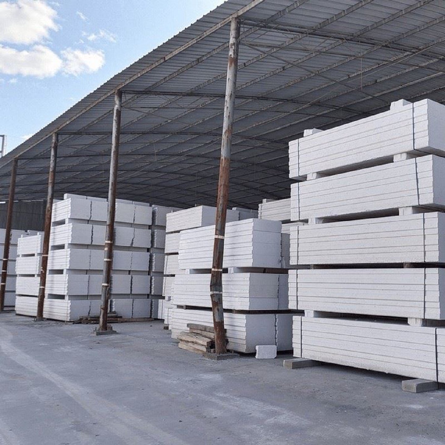 ALC板材轻质蒸压加气混凝土水泥板预制教室户外公寓ALC轻质隔墙