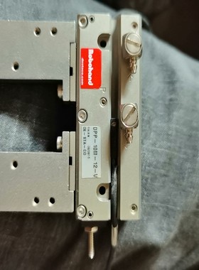 【请询价】美国迪斯泰克Destaco Robohand精密手指气缸D