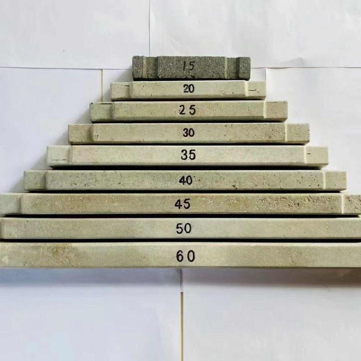 水泥垫块混凝土垫块钢筋保护层垫块梅花平板房建楼面梁场砼垫块,基础建材,基础材料,淘宝优惠券,粉丝福利购,淘宝优惠卷