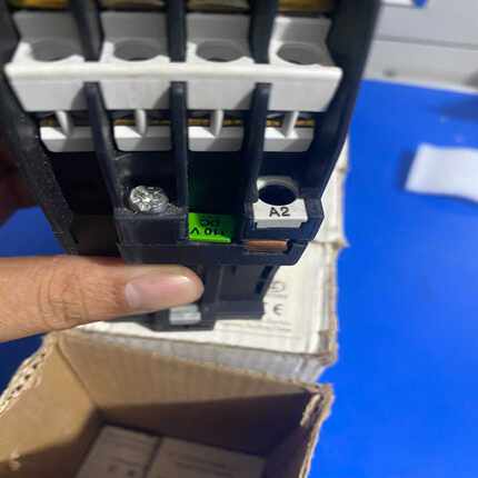 询价~安川伺服电机SGM7J-04AFC6E