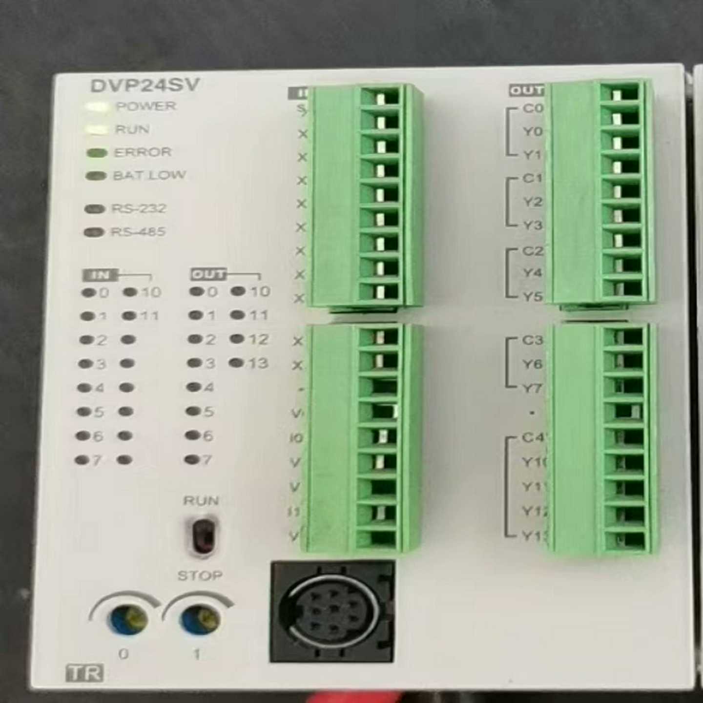 询价拍~台达PLC DVP24SV11T2成色实物图，功能正常