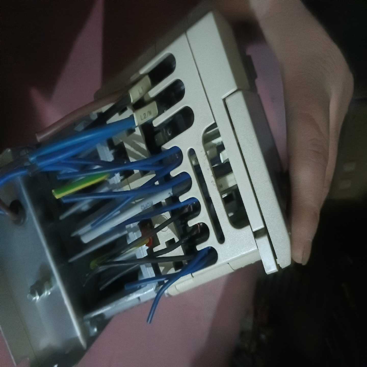 威琅WIELAND安全继电器SNV4063KLR1.18【卡奥电子】