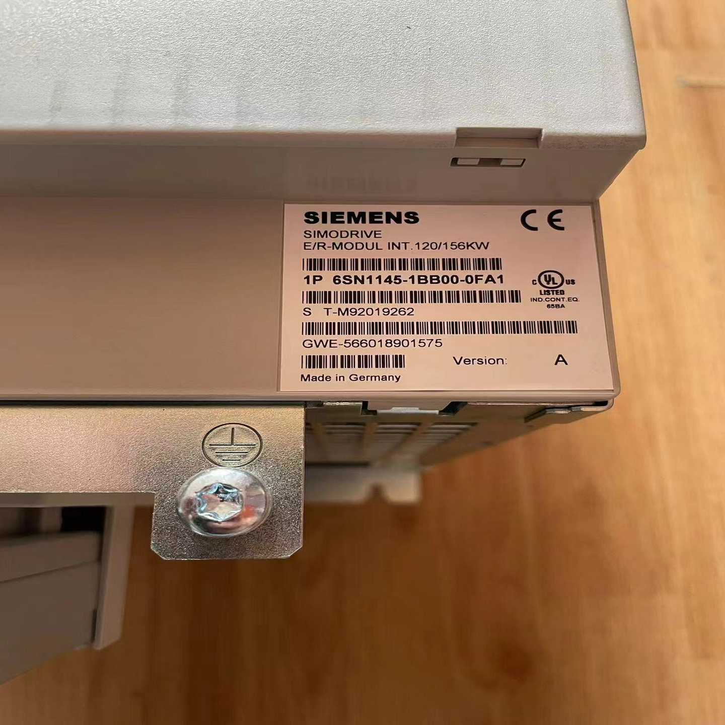 询价6SN1145-1BB00-0FA1成色好，功能正常，带包装