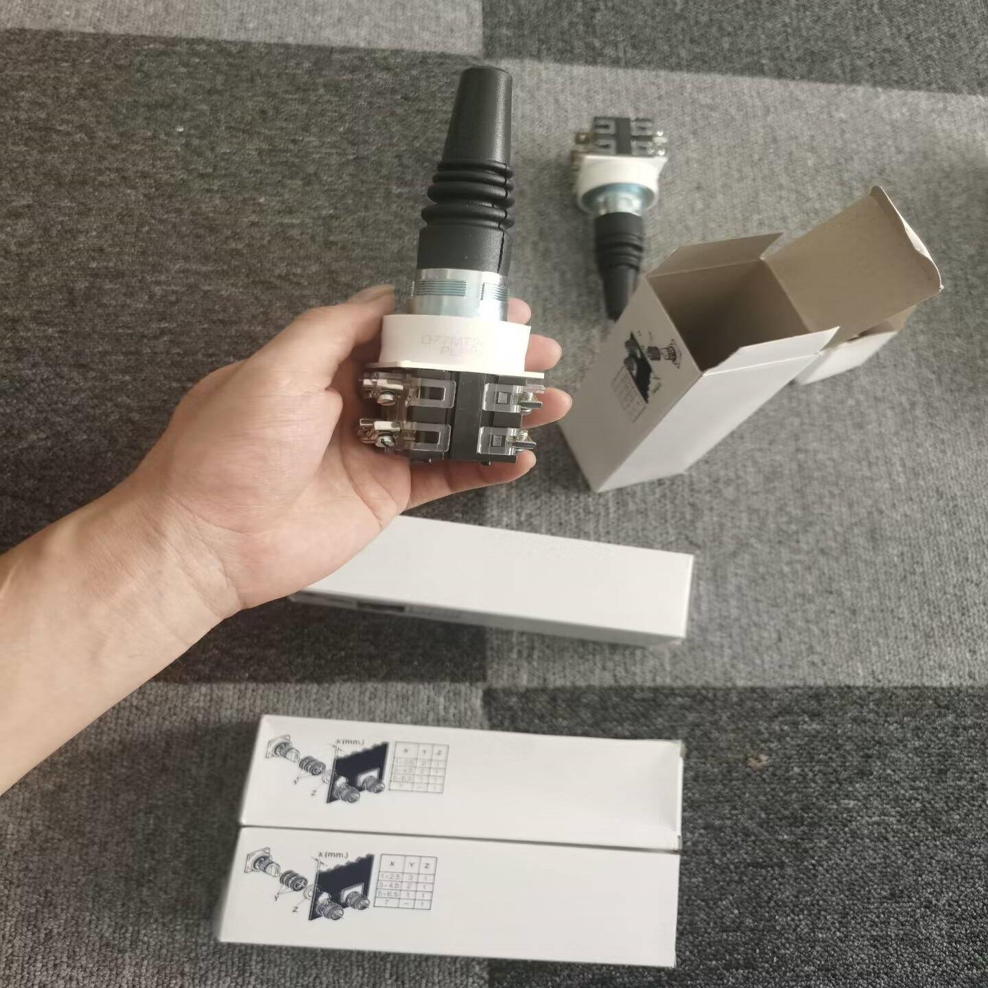 配件Schneider主令控制器XKMA991 全新原装正品 货期议价