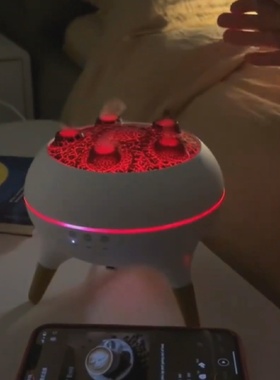 香薰机家用卧室静音桌面摆件新款水母造型加湿器创意氛围感吐烟圈