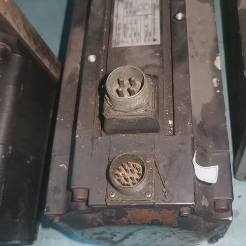 寻《安川电机USAMED20MA2