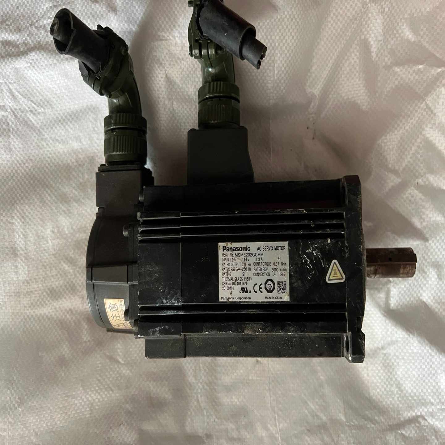 松下A6系列2.0KW伺服电机MSME202GCHM，带刹车--议价商品