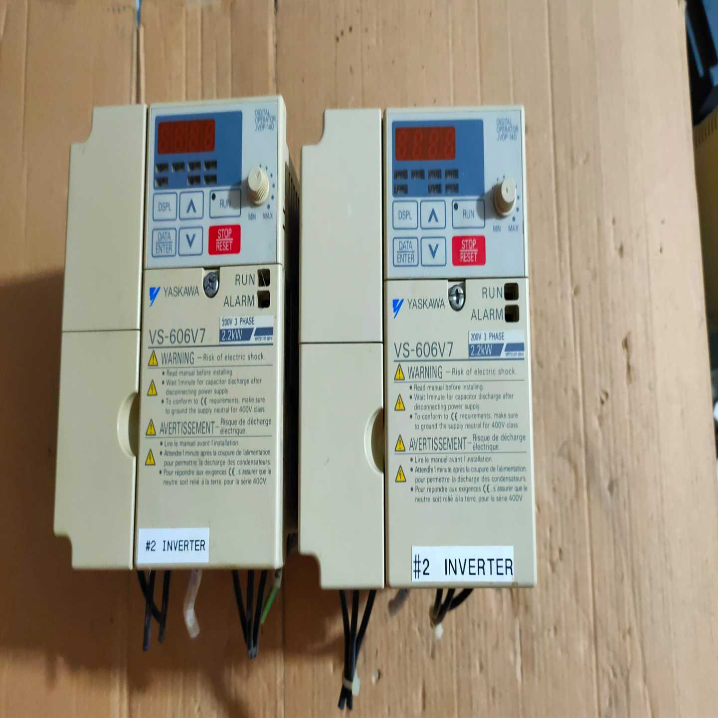 【议价】安川变频器2.2kw220v成色很好cimr-v7at22适用