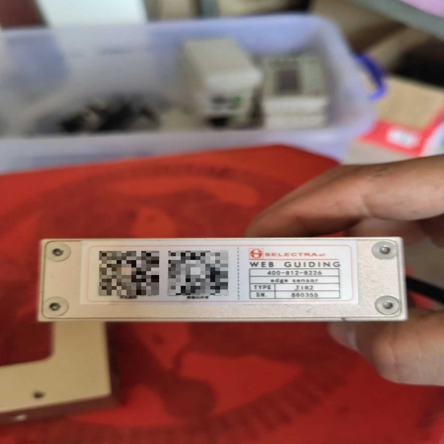 SELECTRA TUS   T1R2 超声波纠偏传感器共两~询价