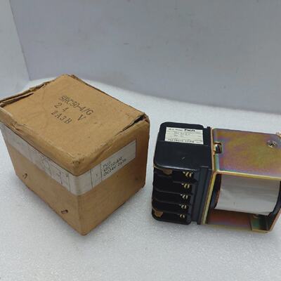 Rel Auxiliar Fuji Electric SRC504G 24V