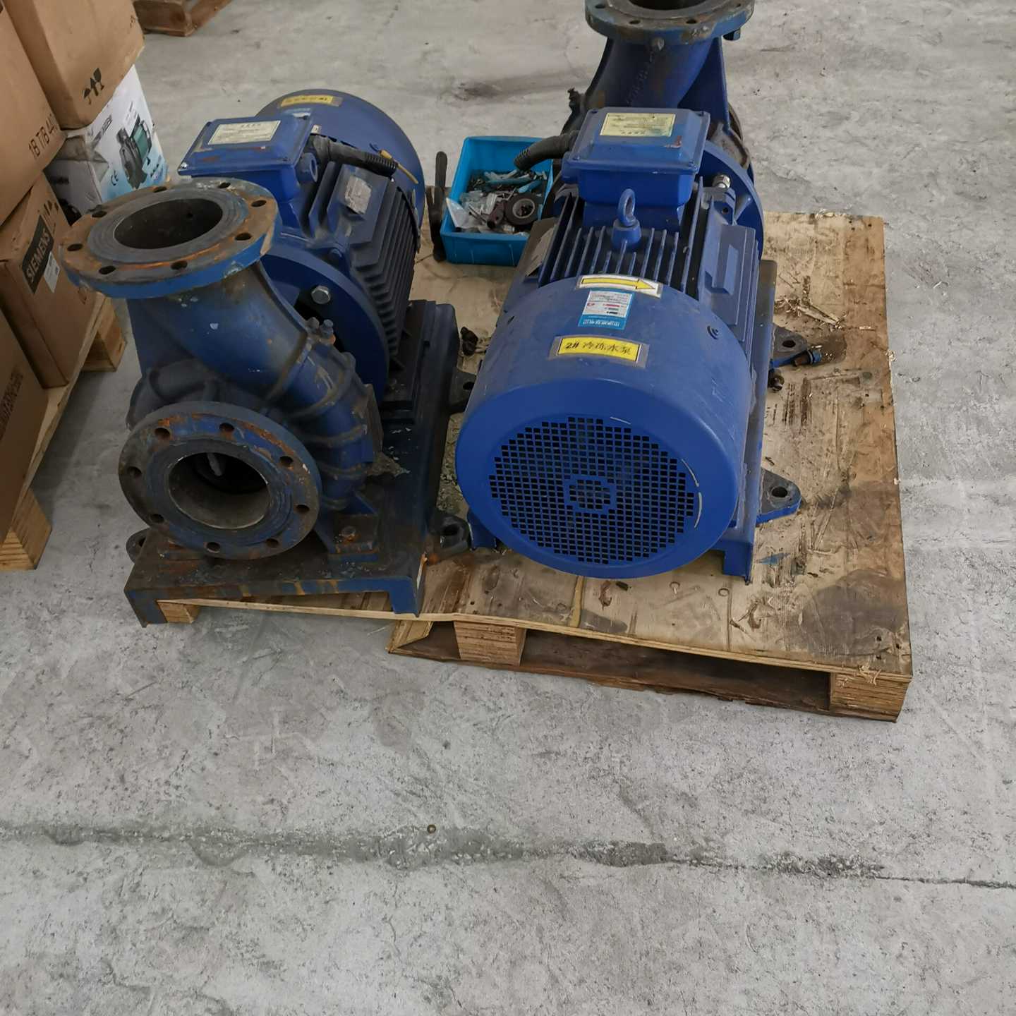 询价22千瓦/上海东方清水离心泵泵头参数：流量160立方/小时，