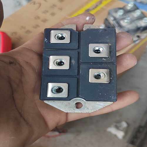 艾克特变频器22千瓦，EST880-T3-022G/30PB~询价