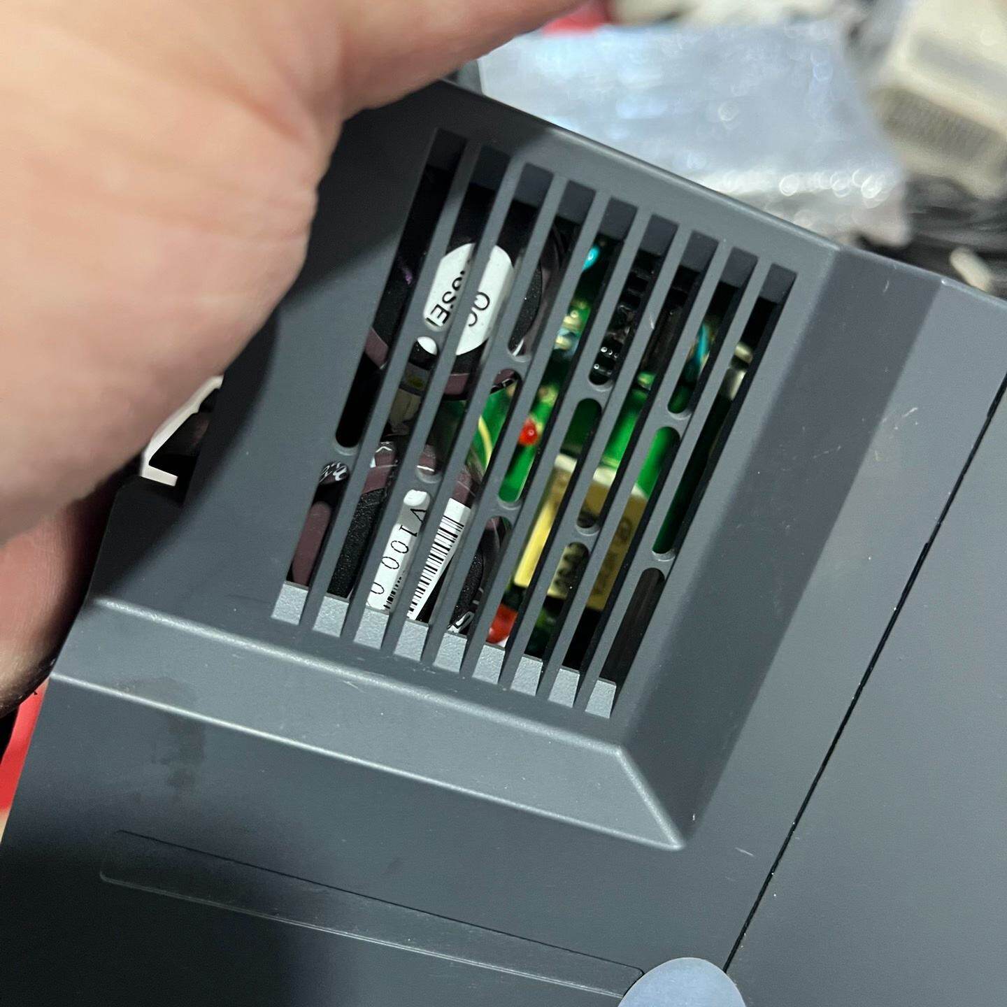 FATEK台湾永宏变频器 FID-B10-2S0.7G--议价商品