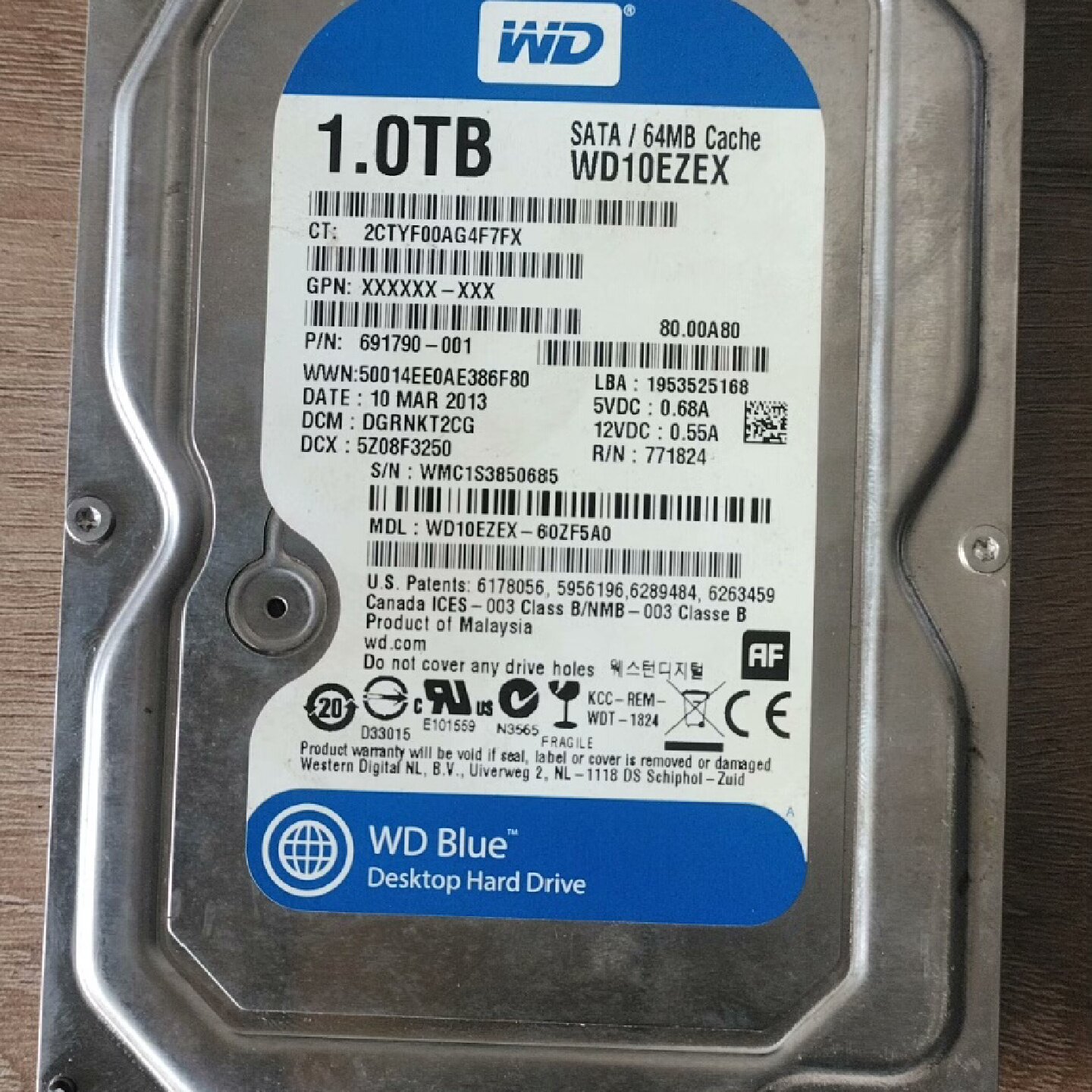 西部数据蓝盘1T机械硬盘-议价