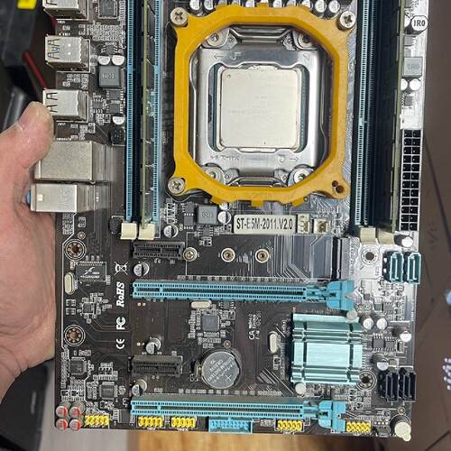 询价-ste5m2011.v2.0主板带e52680v2处理