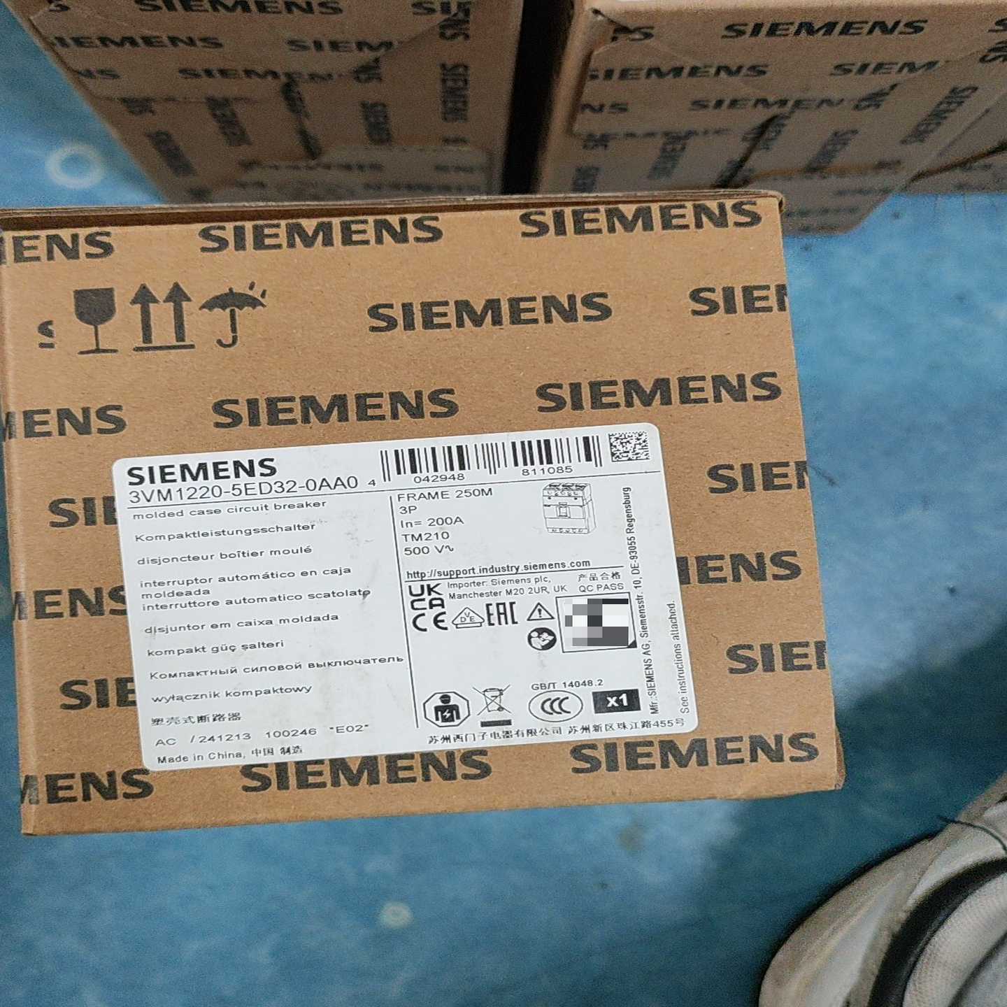 全新西门子断路3VM1220-5ED32-0AA0-议价