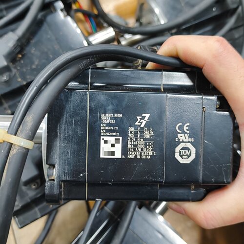议价伺服SGD7S5R5A00A002SGM7J08A适用