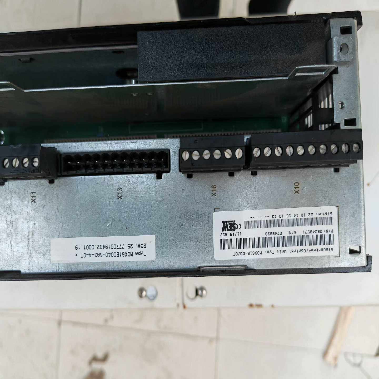 询价~MDX61B0040-5A3-4-0T，SEW变频器4KW，