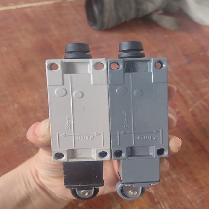 咨询-三相减速电机120W10比三相220V380V，轴径1