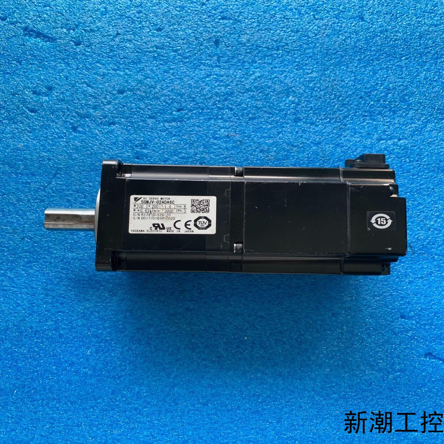 安川伺服电机SGMJV-02ADA6C200W实物拍摄议价商品