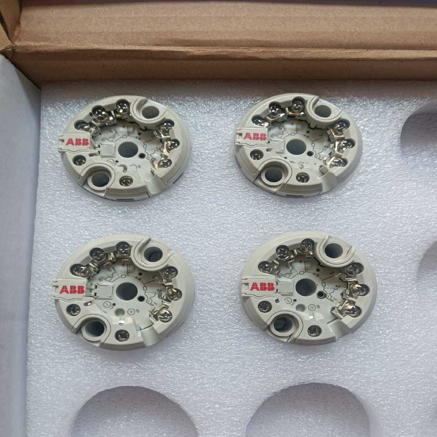 ABB，THH300-Y0，温度变送器，2023，2024年【博航商行】