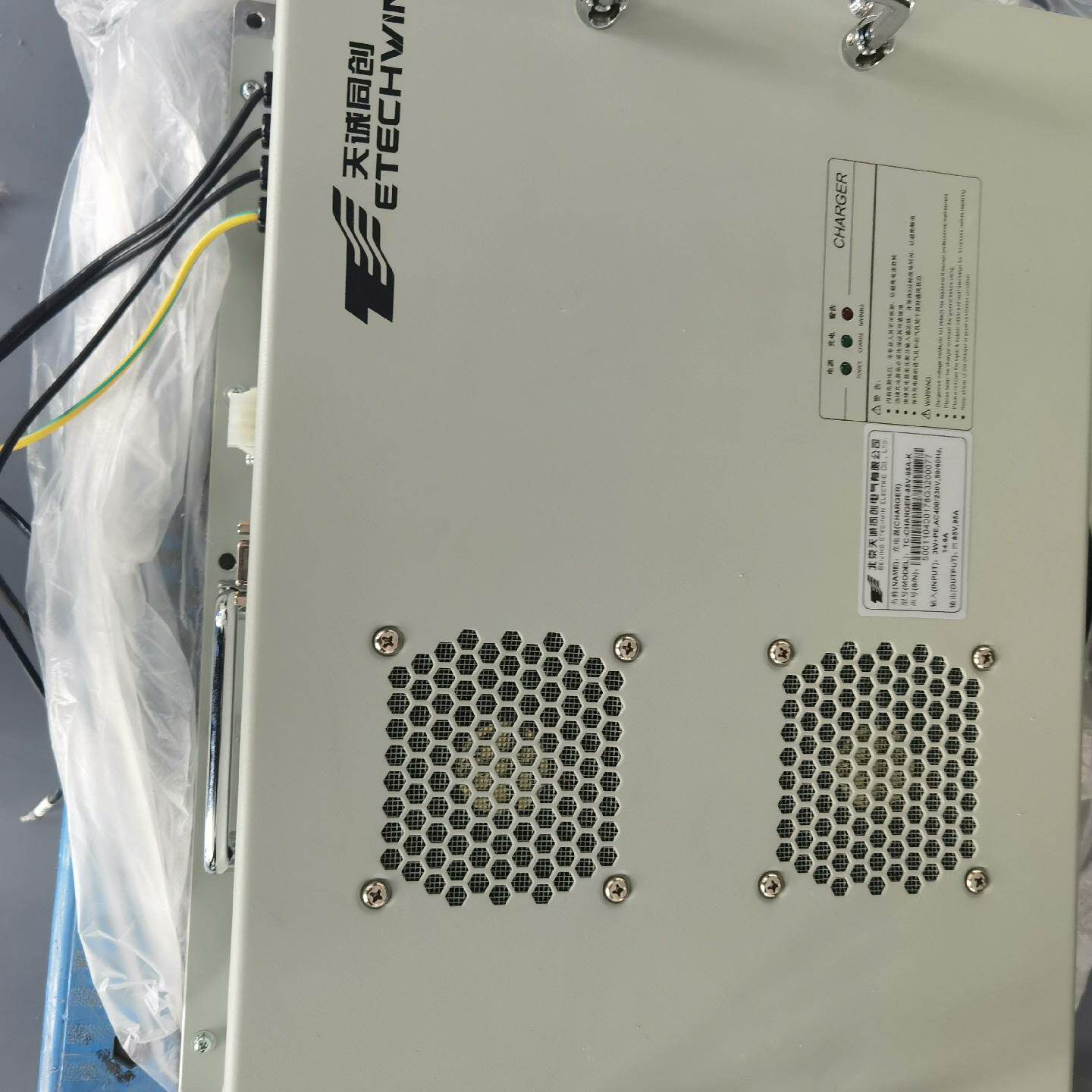 议价--变桨充电器 TC-CHARGER-85V-95A-K,成色漂
