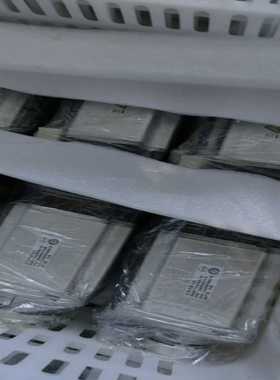 松下AC伺服电机，型号MSMF082L1U2M，MHMF08--议价商品