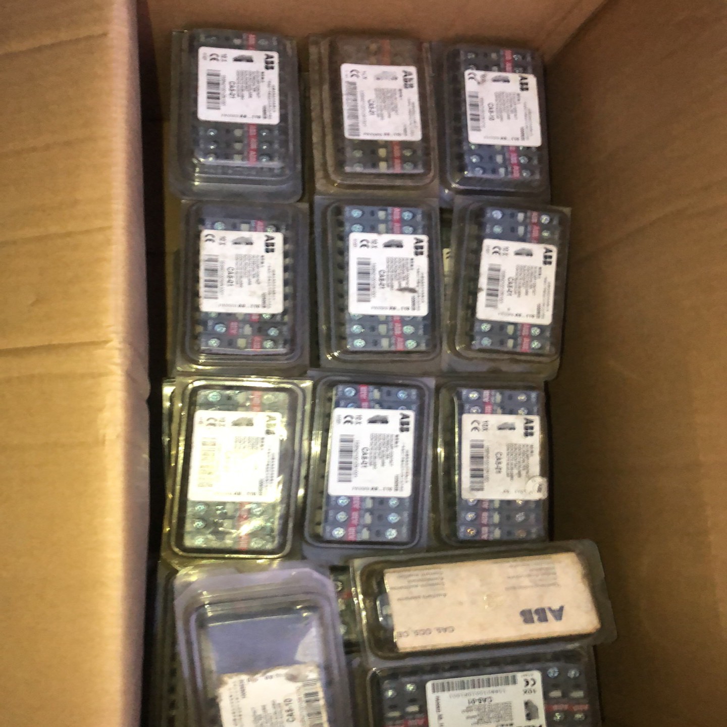 【请询价】CA5-10CA5-01ABB接触器辅助触头全新原装正品