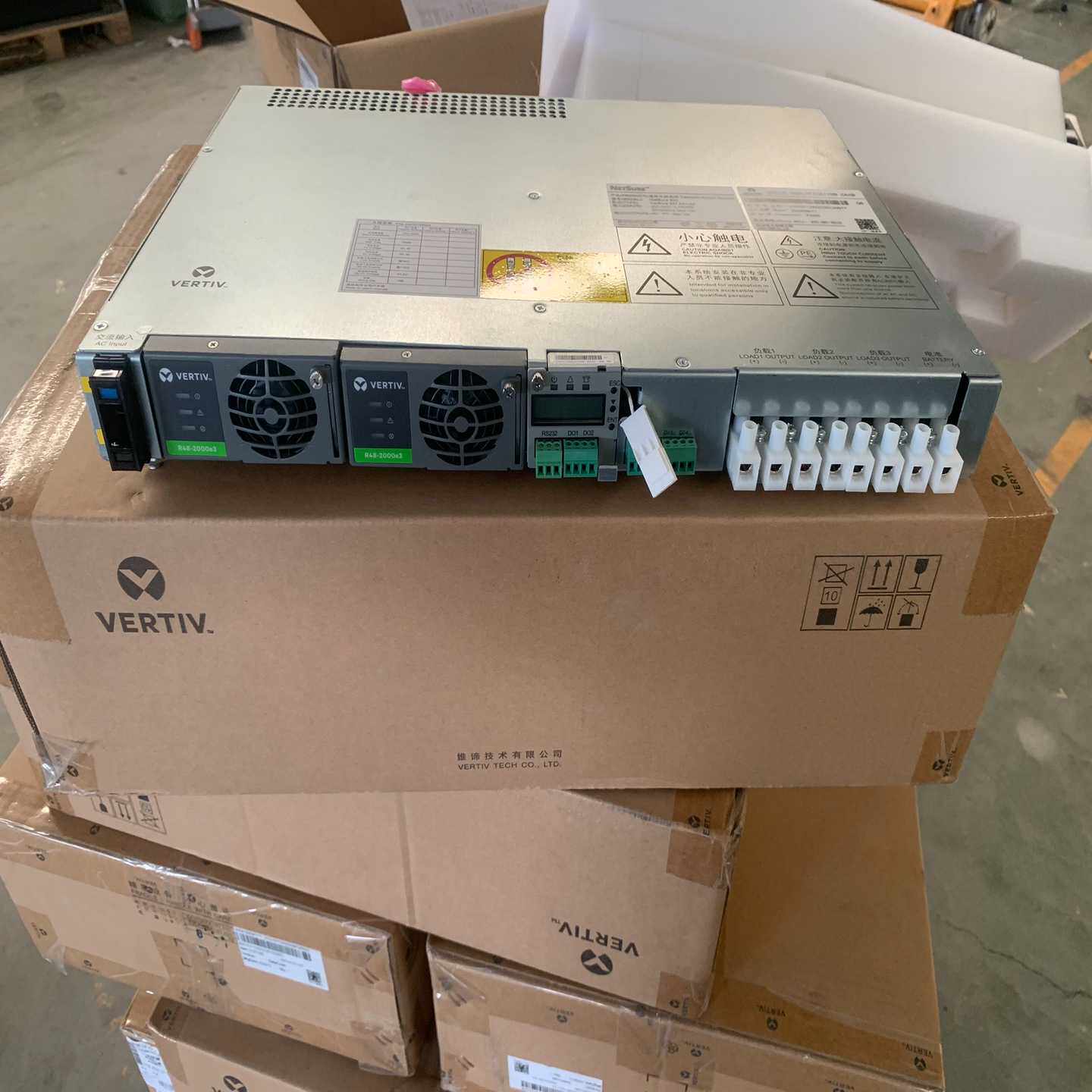 维谛NetSure531A31-S4，48V75A嵌入式开询价